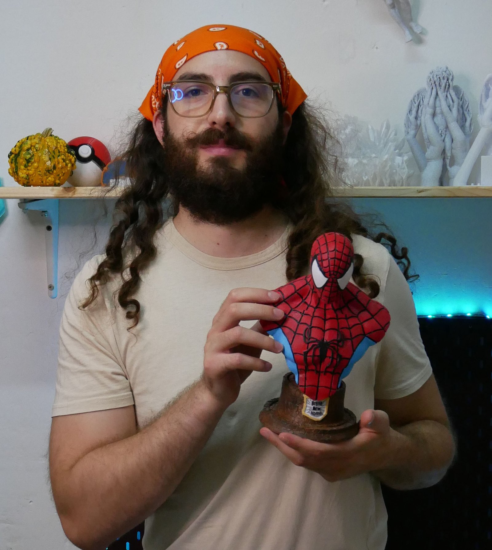 Busto stampato in 3D e dipinto a mano su base personalizzata
